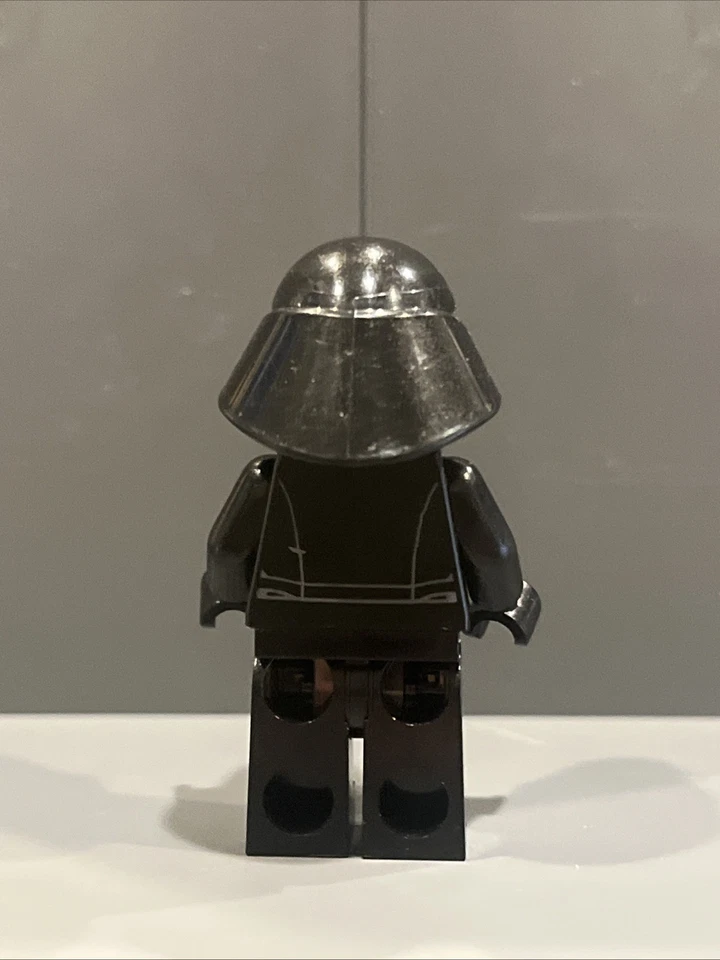 LEGO First Order Crew Member/Gunner Minifigure (sw0671) - Image 2 of 3