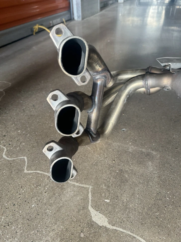 Triumph Trident 660 Complete exhaust system Genuine OEM  2021 - 2023 - Image 2 of 3