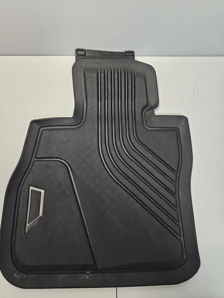 Alfombrillas BMW para todo tipo de clima OEM 2020-2024 Foto 2 de 4