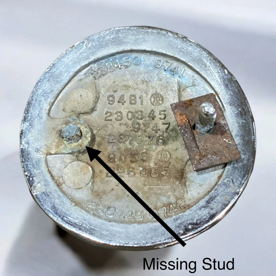 Insignia de panel de puerta Hudson Jet Disc emblema años 50/s - picada y tiene un perno roto Foto 4 de 4