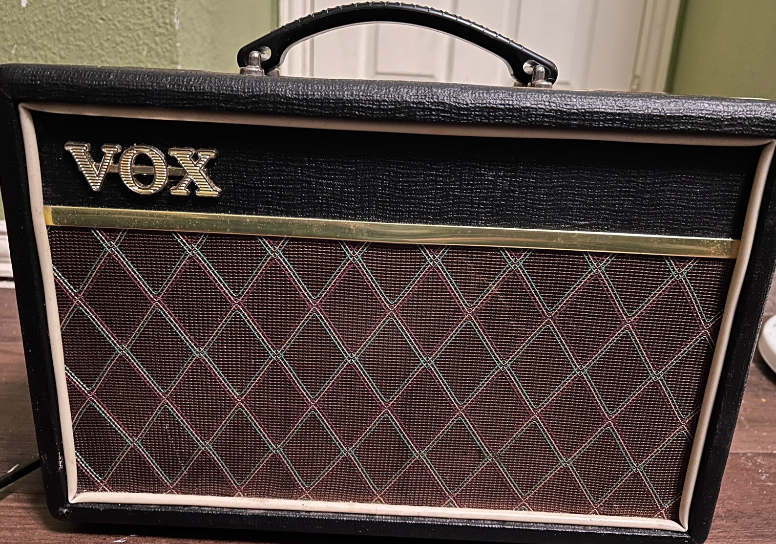 Vox Pathfinder 10 Guitar Amplifier 10 Watt Practice Amp V9106 TESTED
