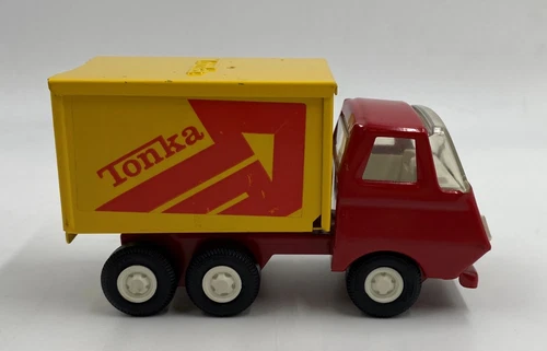 Vintage Tonka Mini Delivery Box Dump Truck 5” Red Yellow 55010 Metal 1970s