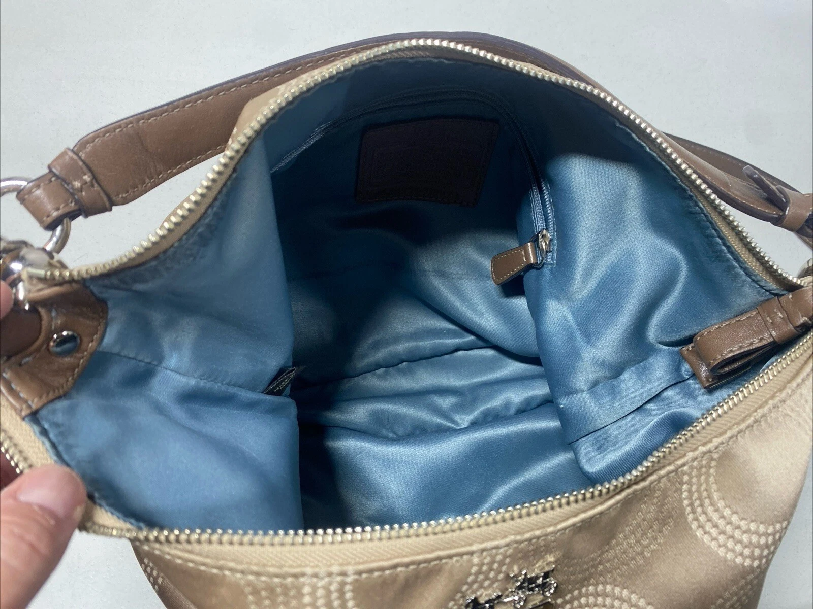 Borsa a tracolla Hobo originale vintage Coach Madison marrone chiaro Jacquard F15929