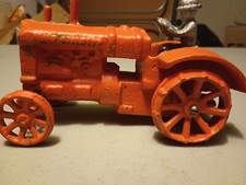 Arcade Allis Chalmers cast iron farm tractor replicas collectibles