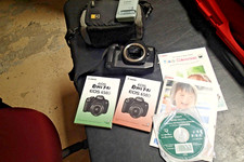 Canon EOS 650 AF 35mm SLR Film Camera Excellent Body Only Battery  Charger case