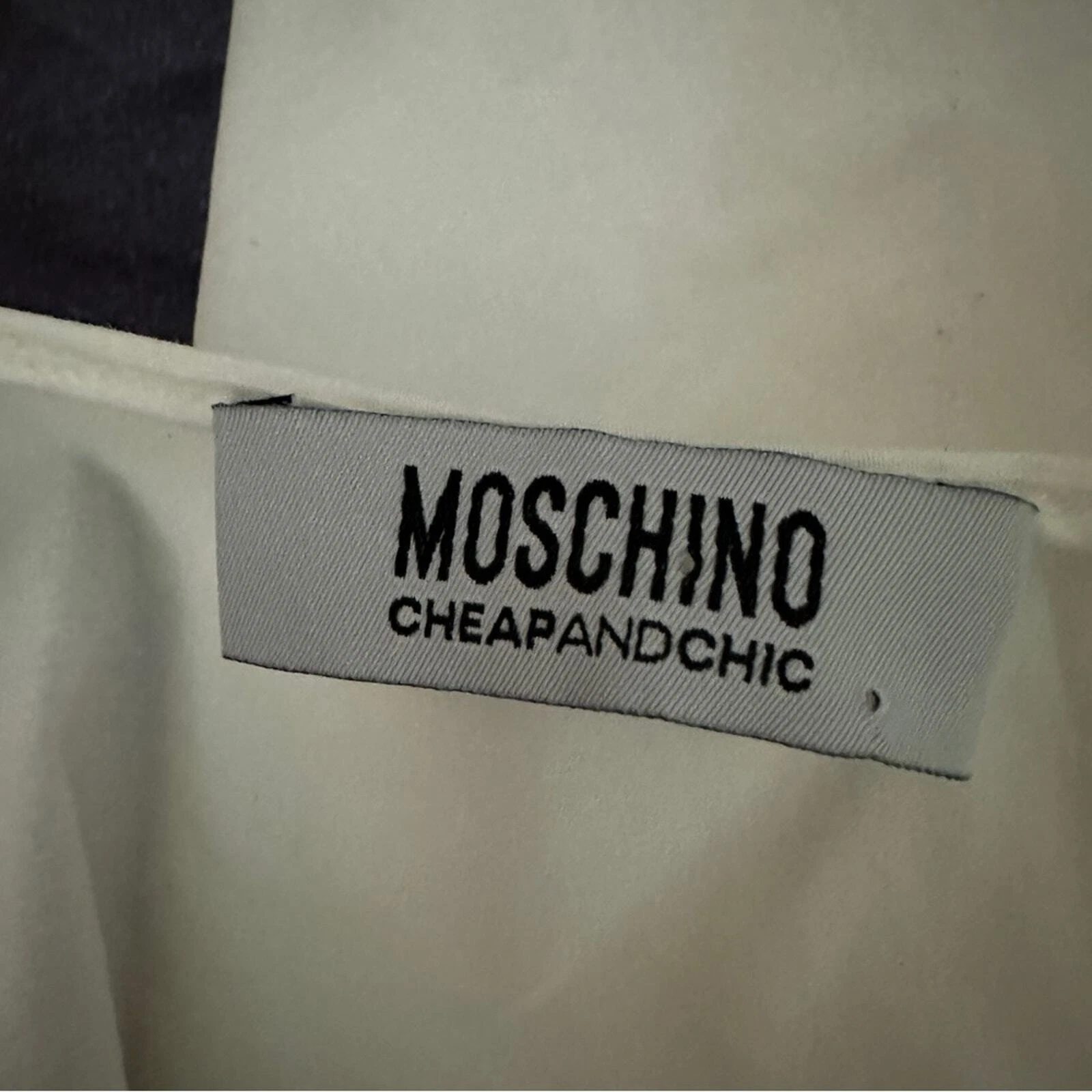 Abito smanicato multicolore vintage Moschino economico e chic frutta verdura grano