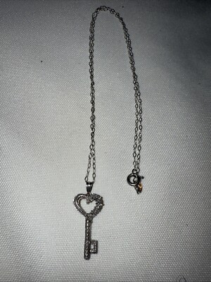 Signed RL Sterling Silver 925 Key Heart Pendant  Chain Necklace 17 