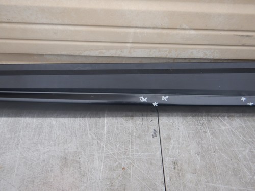 2016 2017 2018 2019 TOYOTA HIGHLANDER LEFT FRONT DOOR MOLDING OEM - Picture 4 of 15