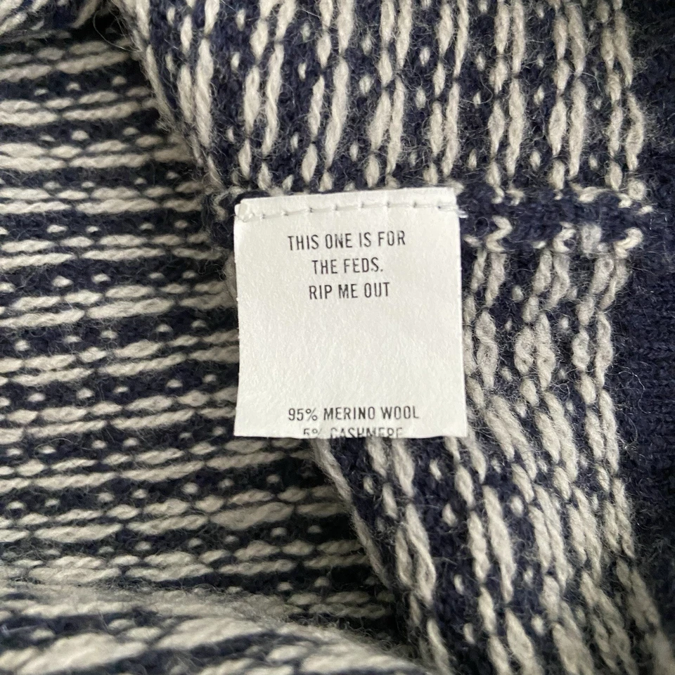 Suéter Taylor Stitch The Rangeley Azul Marino Cashmerino Cuello Redondo Huckberry Para Hombres 38 Foto 3 de 4