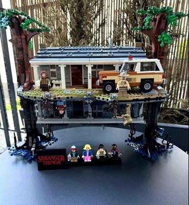 Stranger Things: The Upside Down 75810 Blocks All Figures OFF