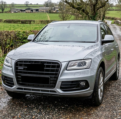 SQ5-Look Grill für Audi Q5 8R 13-17 Facelift Frontgrill Schwarz Glanz S-Style