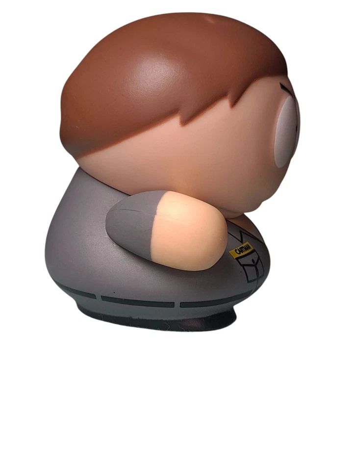 Figura de agente de la Patrulla de Carreteras Kidrobot South Park muchas caras de Eric Cartman Foto 3 de 4