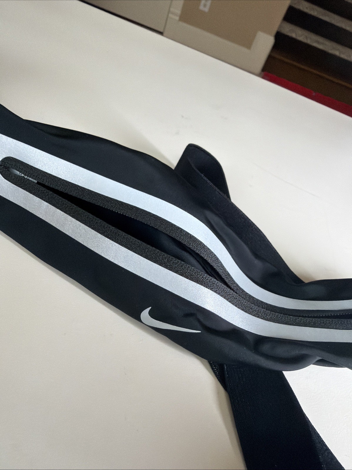 Nike Slim Waistpack Unisex Black Reflective Running Belt thumbnail 5