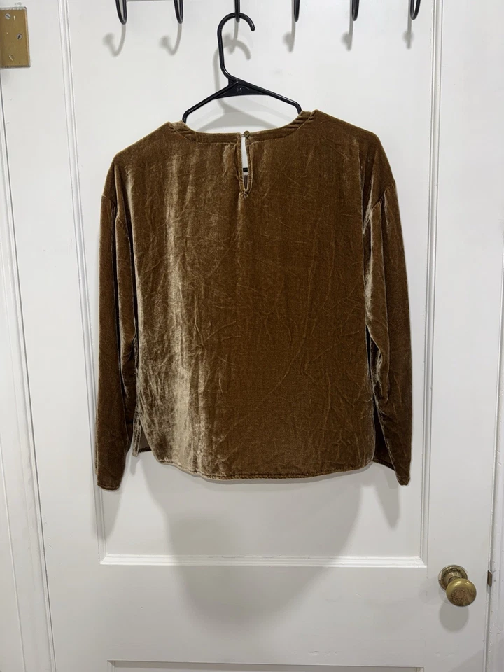 Eileen Fisher Petite Women’s Crushed Velvet Silk Gold Top Size PS Small - Image 4 of 4