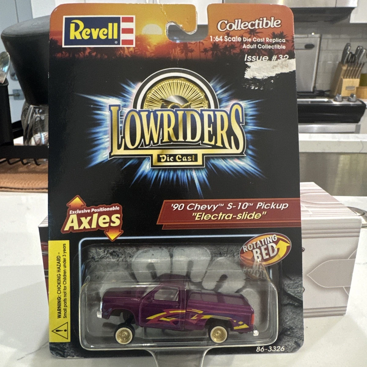 ミニカー Revell Lowrider Die Cast Transporter Revell Lowrider Contemporary Diecast Cars, Trucks & Vans for sale