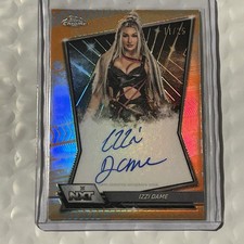 2026 IZZI DAME TOPPS CHROME WWE NXT INSERT AUTO ORANGE REFRACTOR #d 11/25 RARE