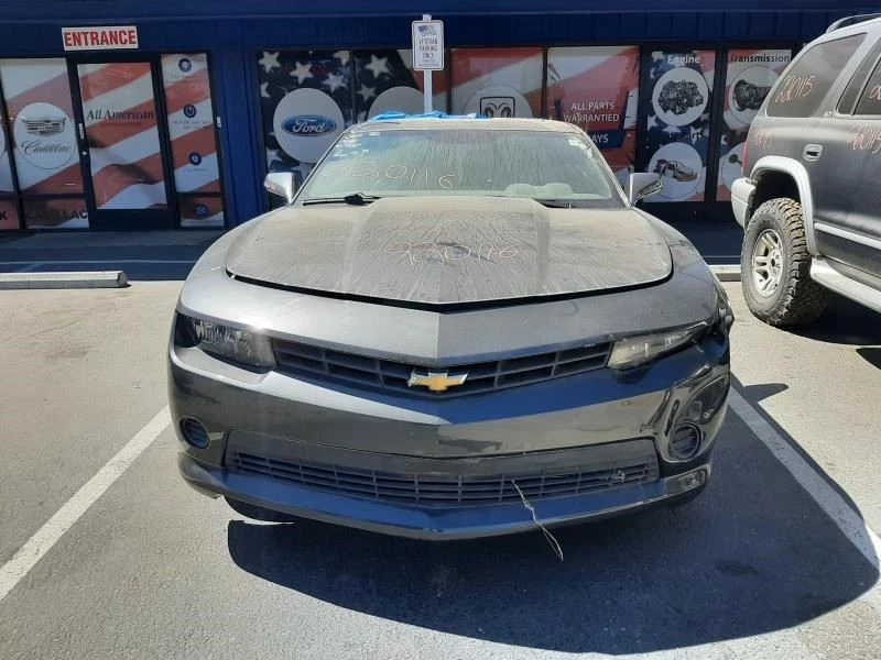 Chevrolet Camaro 2010 11 12 13 14 2015 panel de puerta delantera moldura interior del conductor Foto 3 de 4