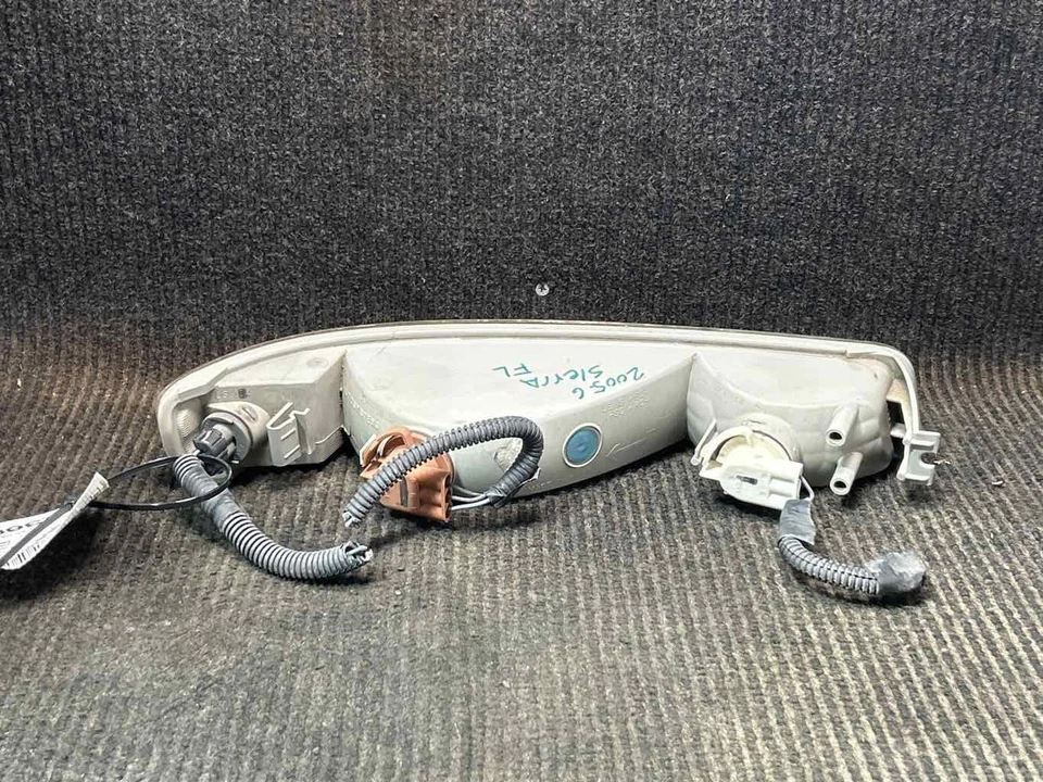 Fits 1999-07 GMC SIERRA 1500 Fog Light LH OEM#:16524673 - Изображение 2 из 4