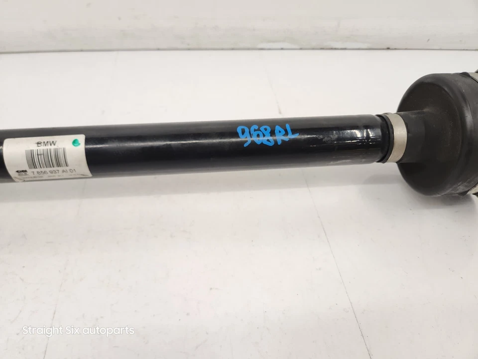 ✅ 18-22 OEM BMW F90 M5 Sedán AWD Eje trasero Lado del conductor Salida Transmisión Medio eje Foto 4 de 4