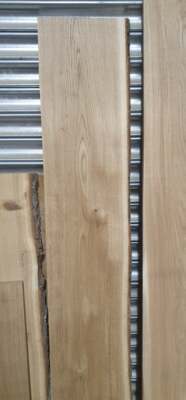Eichenbretter, Regale, ofengetrocknet, gerade Kante, gehobelt 21 mm Stärke 1 m - 1,8 m