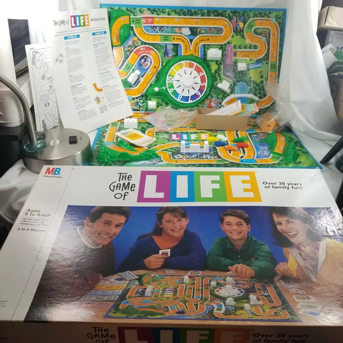 2002 Game of Life Board Game by Milton Bradley Complete Great Cond