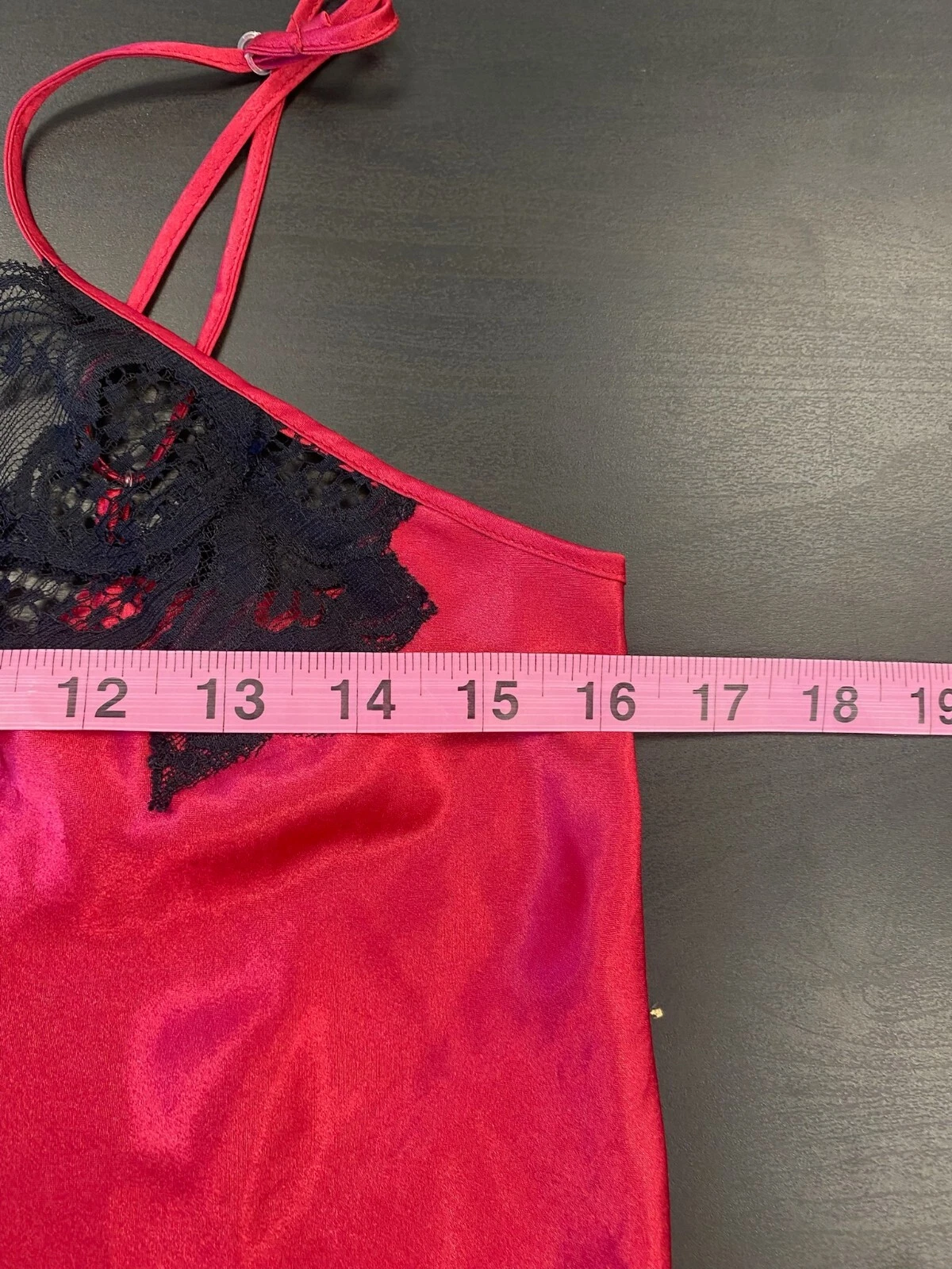 UNDERCOVER Abito vintage Victorias Secret etichetta oro raso rosso pizzo Y2k camicia piccolo