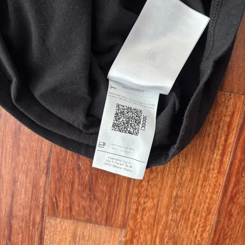 Undercover x Valentino Black XL T-Shirt - Men's Casual Top thumbnail 5