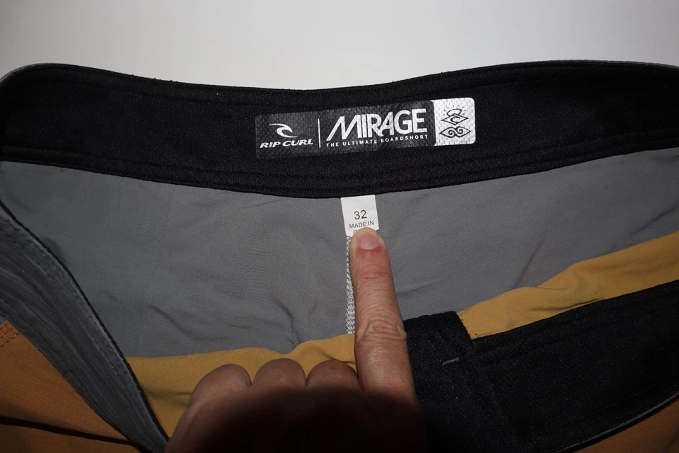 Boardshorts Rip Curl Mirage Color Block Swim Surf para hombre talla 32 Foto 2 de 4