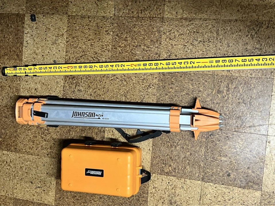 Johnson Level & Tool 40-6910 22X Nivel de tránsito para constructores, rango 200 pies Foto 4 de 4