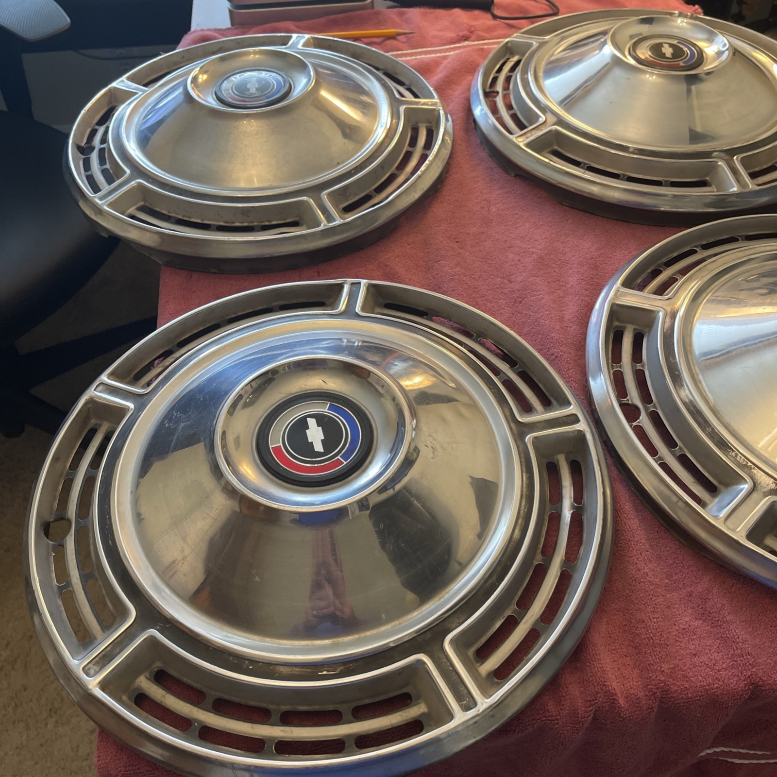 OEM 1968 68 Chevy Nova Chevelle Hub Cap 14" Wheel Cover Chevrolet GM Bowtie OE