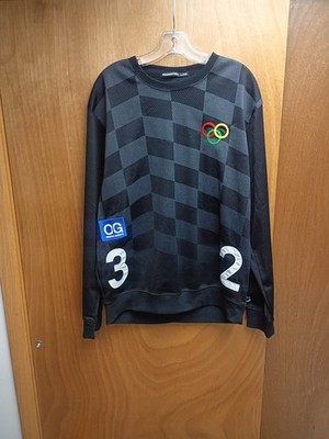 pradagynyc xl long sleve shirt