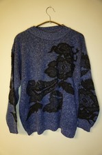 Vintage Knit Sweater Pullover, heather blue with floral pattern - Acrylic