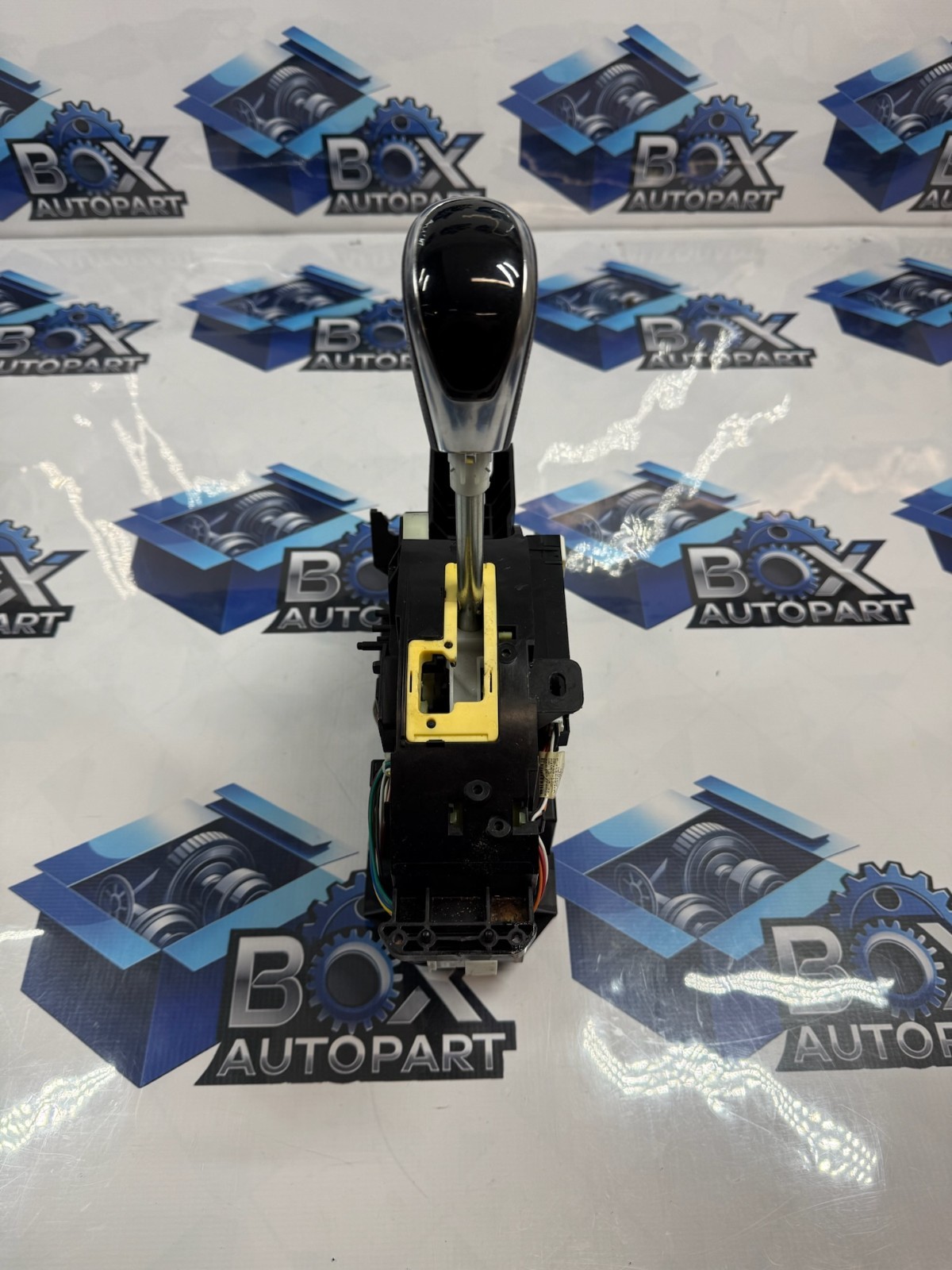 2017-2019 Nissan Rogue Gear Shifter Shift Floor Selector OEM 349016FL1B