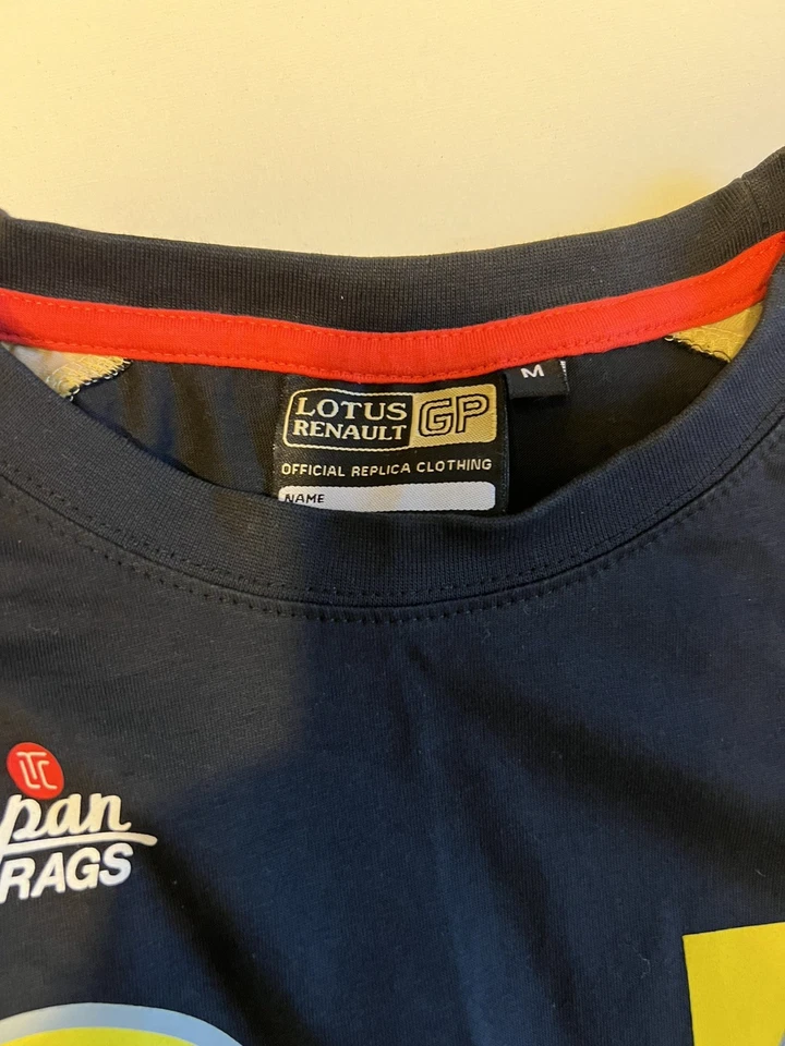 Lotus Renault GP F1 Racing Team 2011 Season T-shirt Black Mens Medium #15 - Image 3 of 3