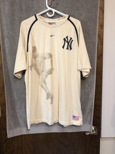Nike Derek Jeter Re2pect The Captain New York Yankees MLB Genuine T-Shirt Sz XL - Picture 1 of 4