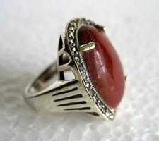 Size 7 Carnelian Marcasite Sterling Silver Ring  9.5 grams