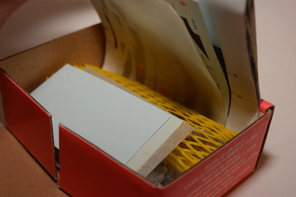 QQ 1:43 TAMEO KITS TMK 238 MCLAREN MERCEDES MP4/12 AUSTRALIANO GP 1997 SIN USAR, EN CAJA NUEVO Foto 4 de 4