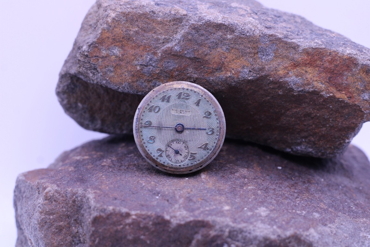 WALTHAM 7j #28175352 WRIST WATCH MOVEMENT Gr. No. 361 7j WALTHAM 7j #28175352 WRIST WATCH MOVEMENT Gr. No. 361 7j