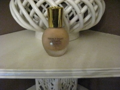 GUERLAIN Perfect  Light Beautifying Fluid Foundation Spf 8 # 016  Dore Parfait