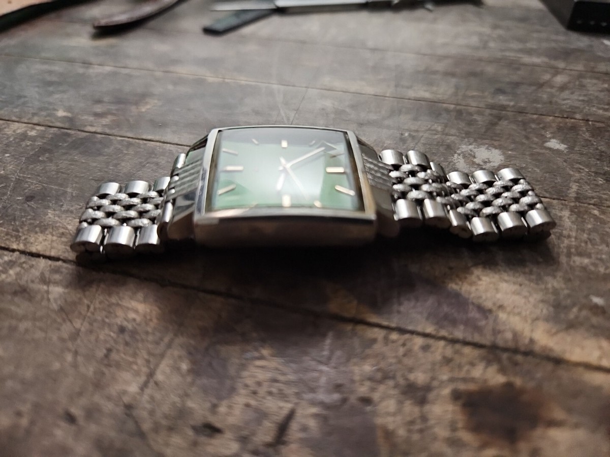 1969 Zenith Cal 2542 PC Steel Kennedy Respirator With Funky Green