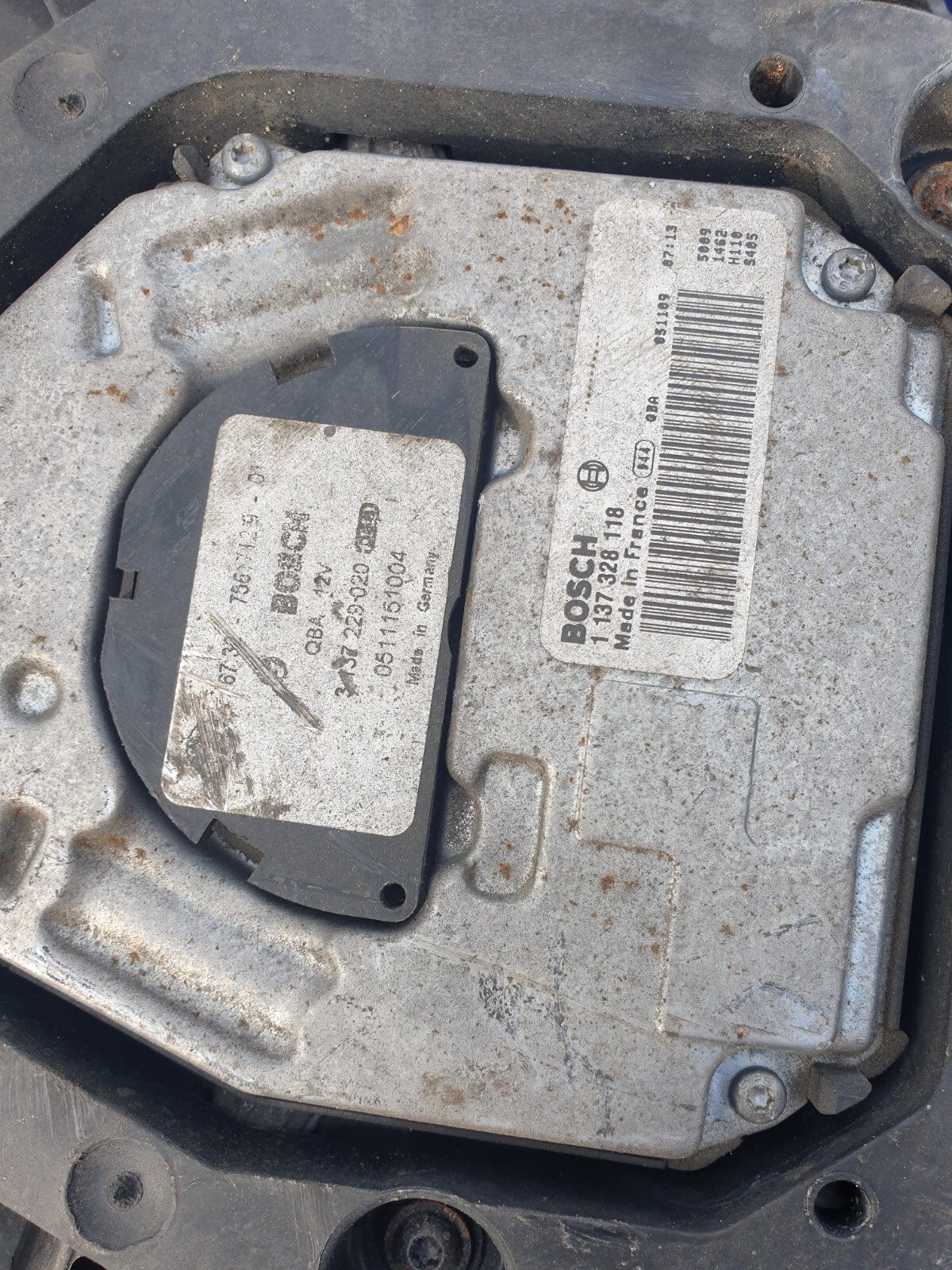 BMW 5 Series E60 Saloon 525d 05 