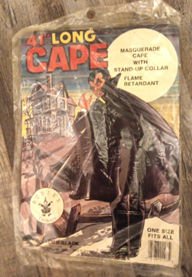 Rubie's Vintage 80s Halloween Vampire Dracula 41'' Vinyl Cape W Collar Black NOS