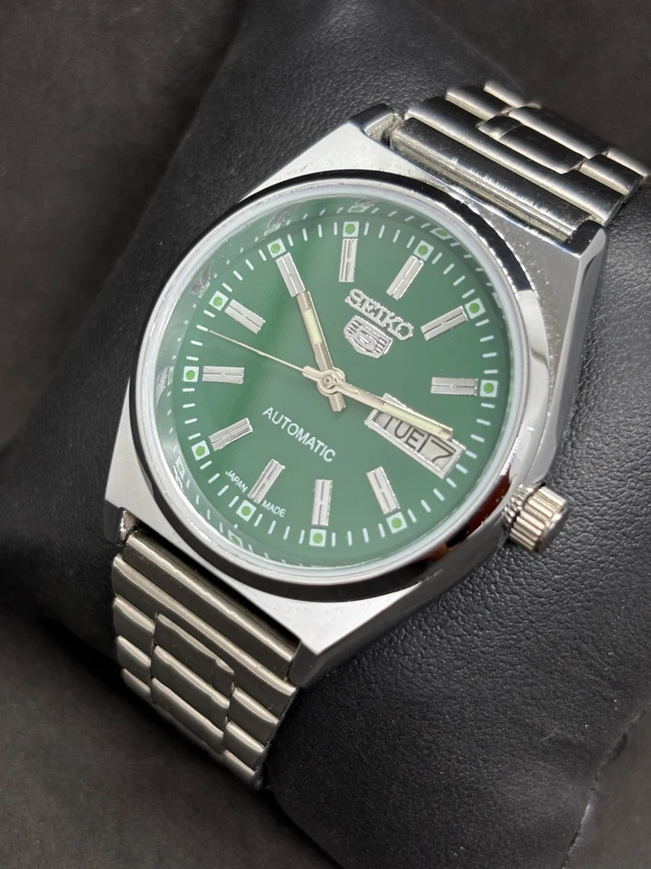 Reloj Pulsera Hombre Vintage Reacondicionado Seiko 5 Automático Día/Fecha Japón - Imagen 4 de 4