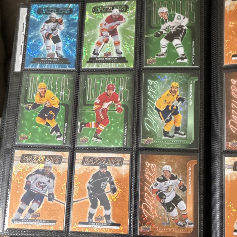 Upper Deck Dazzlers NHL Hockey Card Lot - 2024-25 9-Card Insert w/ Holloway
