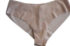 .VTG VICTORIA'S SECRET SEAMLESS NO SHOW CHEEKY PANTY M
