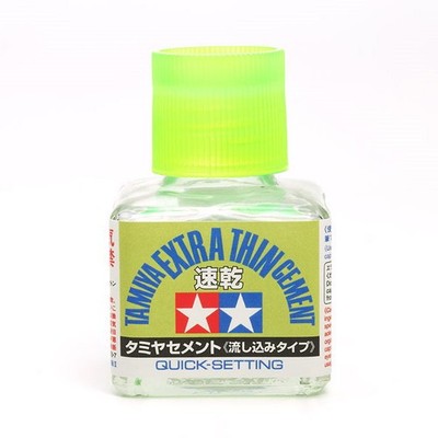 Tamiya 87182 Extra Thin Cement Quick-Setting 40ml Plastic Model Glue w/ Brush