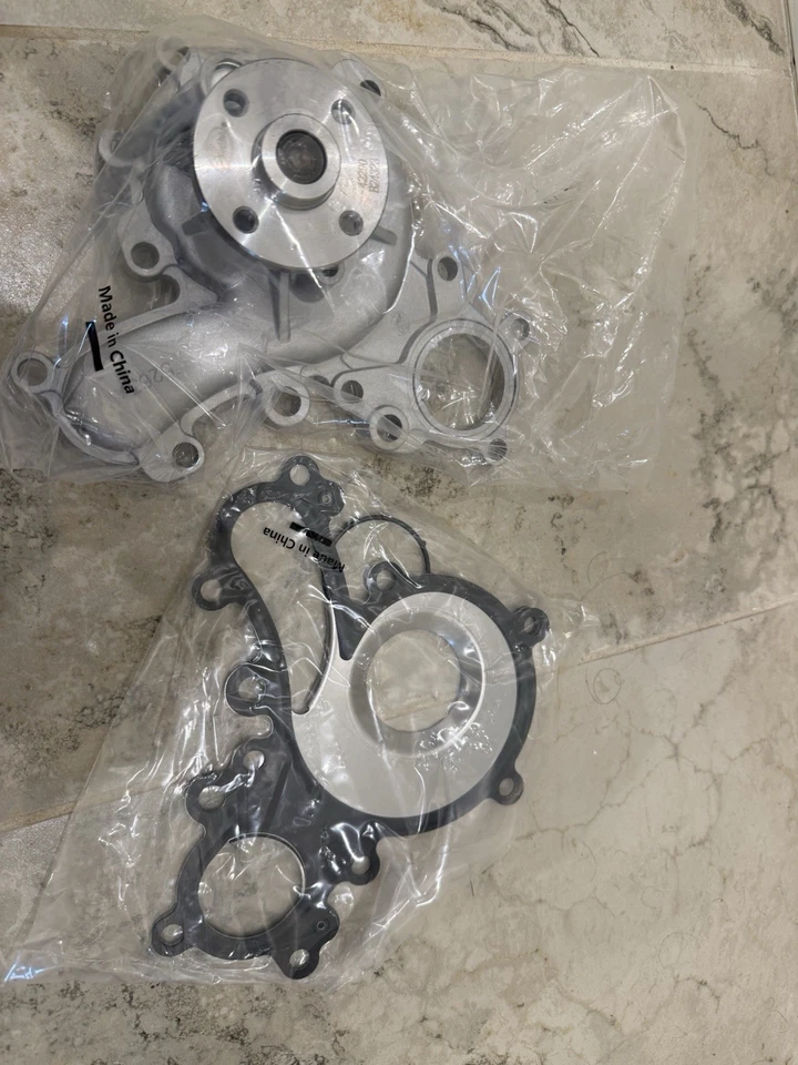 盖茨 42290 水泵适用于丰田坦德拉 5.7L-5663CC-345Cu-V8 燃气,2007-20 — 第 2/3 张图片