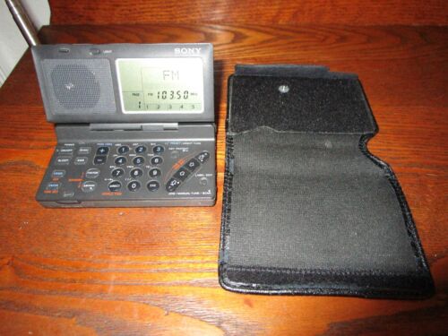 SONY ICF-SW100 WORLD BAND RECEIVER FM/AM /SW/MW/LW - WITH CASE