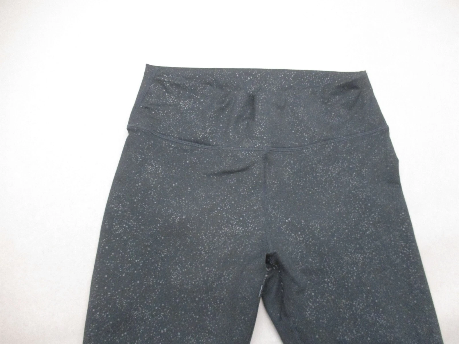 fabletics powerhold high rise pull on athletic crop leggings
