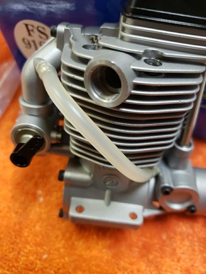 OS FS-91S II エンジン Thunder Tiger F 91S and OS FS 91S II design comparison - YouTube